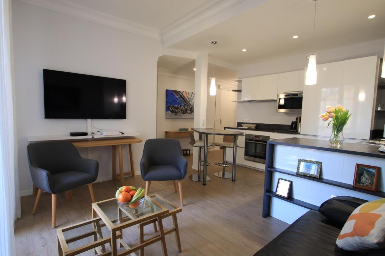 Happyfew Liberation Apartment Nice Ngoại thất bức ảnh